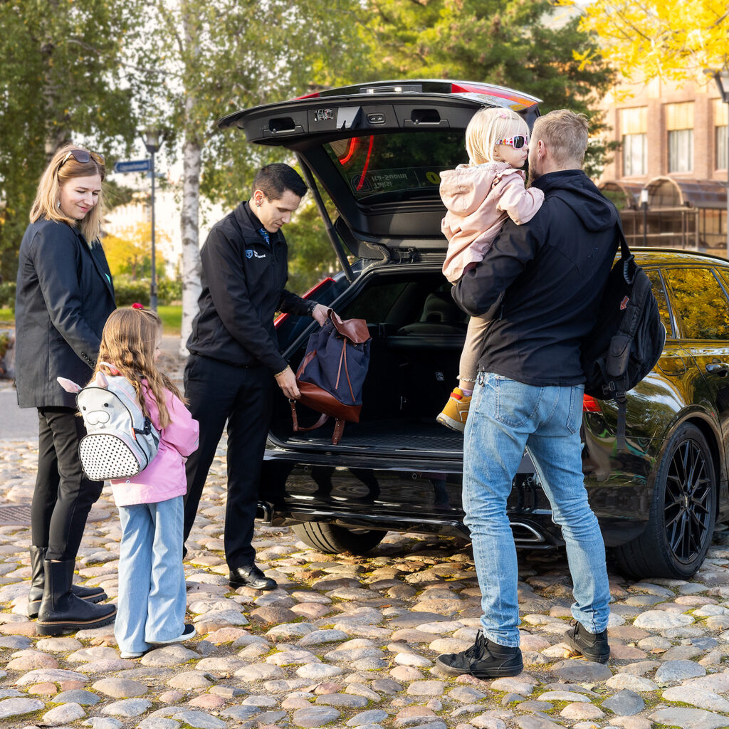 Lasten matkustaminen