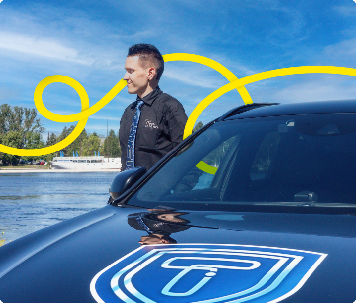 Taksinkuljettaja ja Taksi Itä-Suomen auto